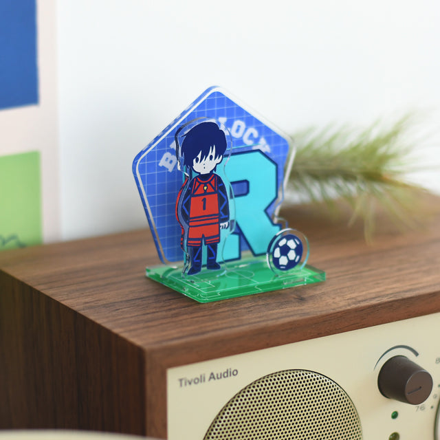 ブルーロック ビィズニィズ アクリルジオラマ(糸師 凛)