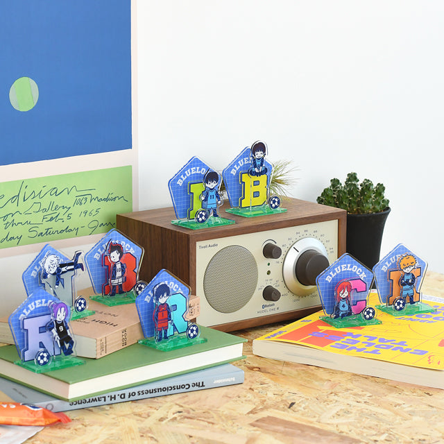 ブルーロック ビィズニィズ アクリルジオラマ(糸師 凛)