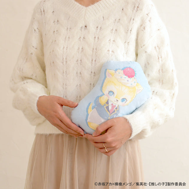 【推しの子】_MAKIコラボ ダイカットクッション(アクア)