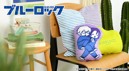 ブルーロック　ビィズニィズ　ダイカットクッション（凪と玲王）