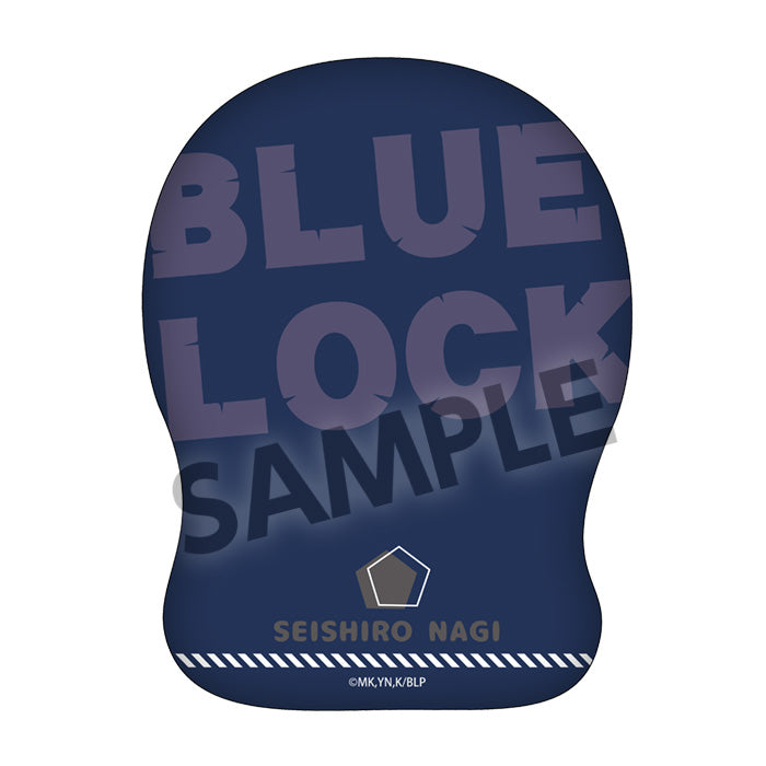 ブルーロック_ダイカットクッション 凪 誠士郎 デフォルメ スーツ ver.