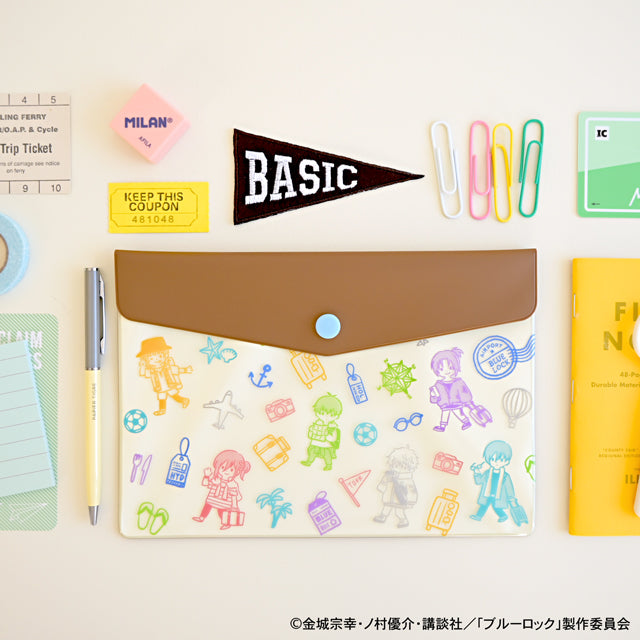 ブルーロック_ビィズニィズ　エンベロープケース（総柄）