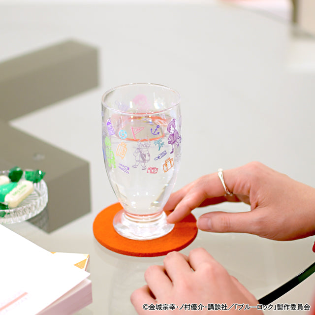 ブルーロック_ビィズニィズ　アデリアレトロ台付グラス（総柄）